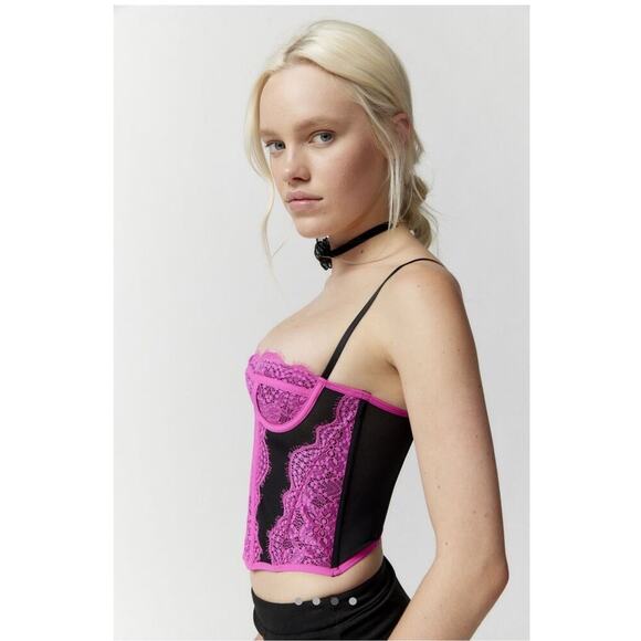 Urban Outfitters Out From Under Modern Love Women Lace Corset Croquette Top - Picture 3 of 7